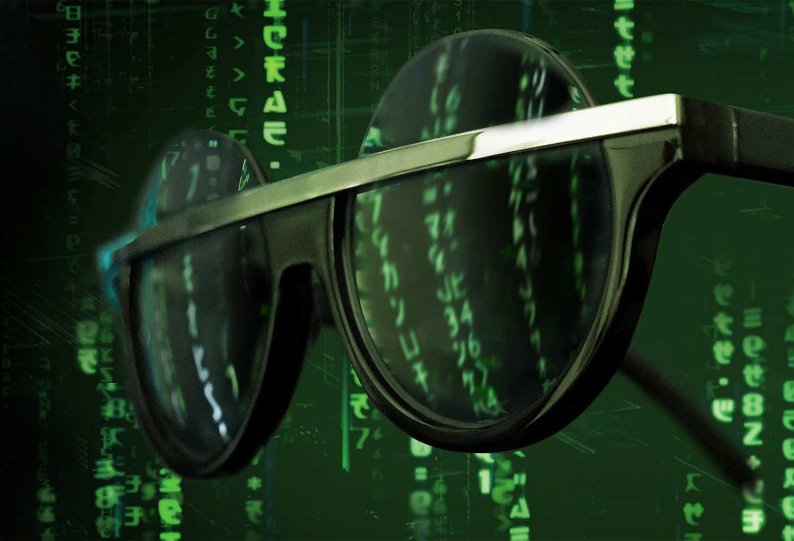 Glasses as seen on Sati played by Priyanka Chopra in The Matrix Resurrections.