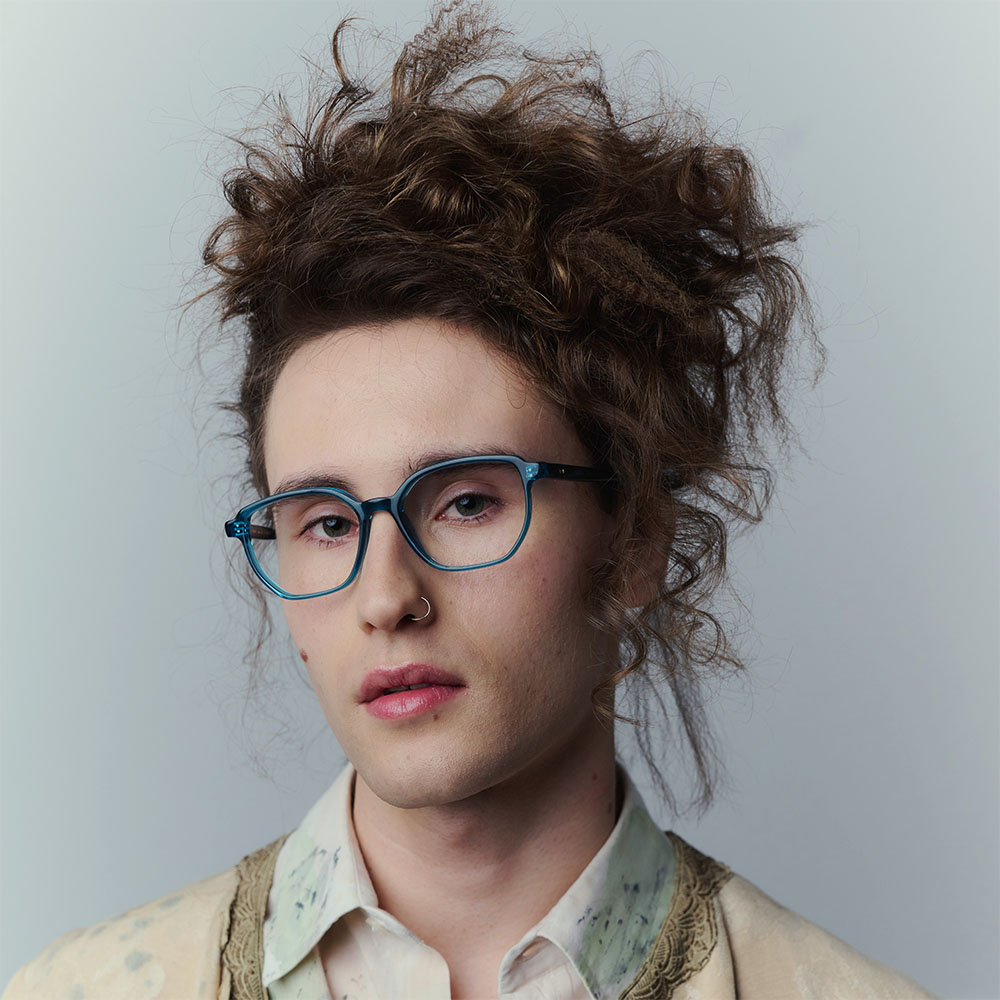 Optical frames [Model wearing Tom Davies TD709 Col.2074,TD708 Col.2069,TD706 Col.2062 and TD677 Col.1943 Glasses] to suit every face shape and style