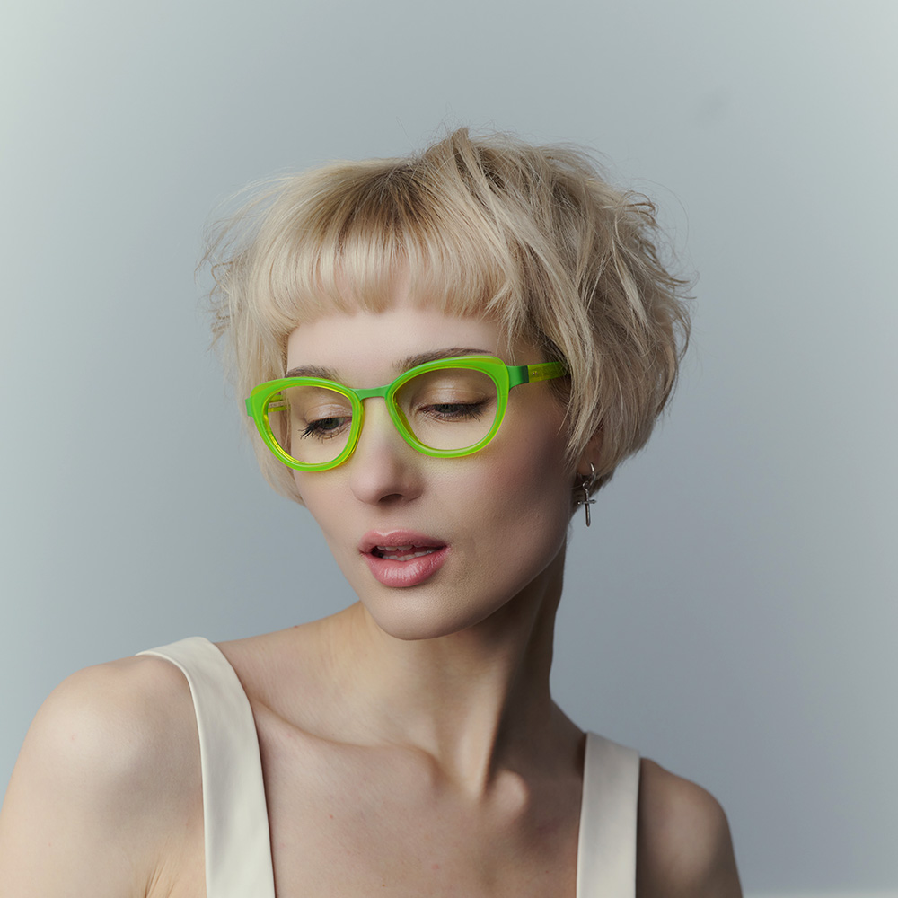 Optical frames [Model wearing Tom Davies TD709 Col.2074,TD708 Col.2069,TD706 Col.2062 and TD677 Col.1943 Glasses] to suit every face shape and style